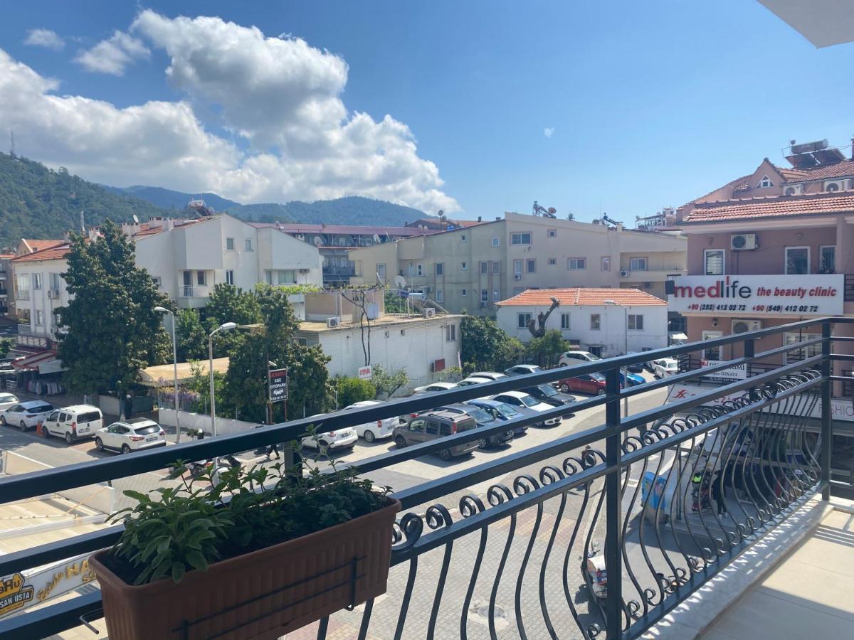 מרמריס City Suites מראה חיצוני תמונה